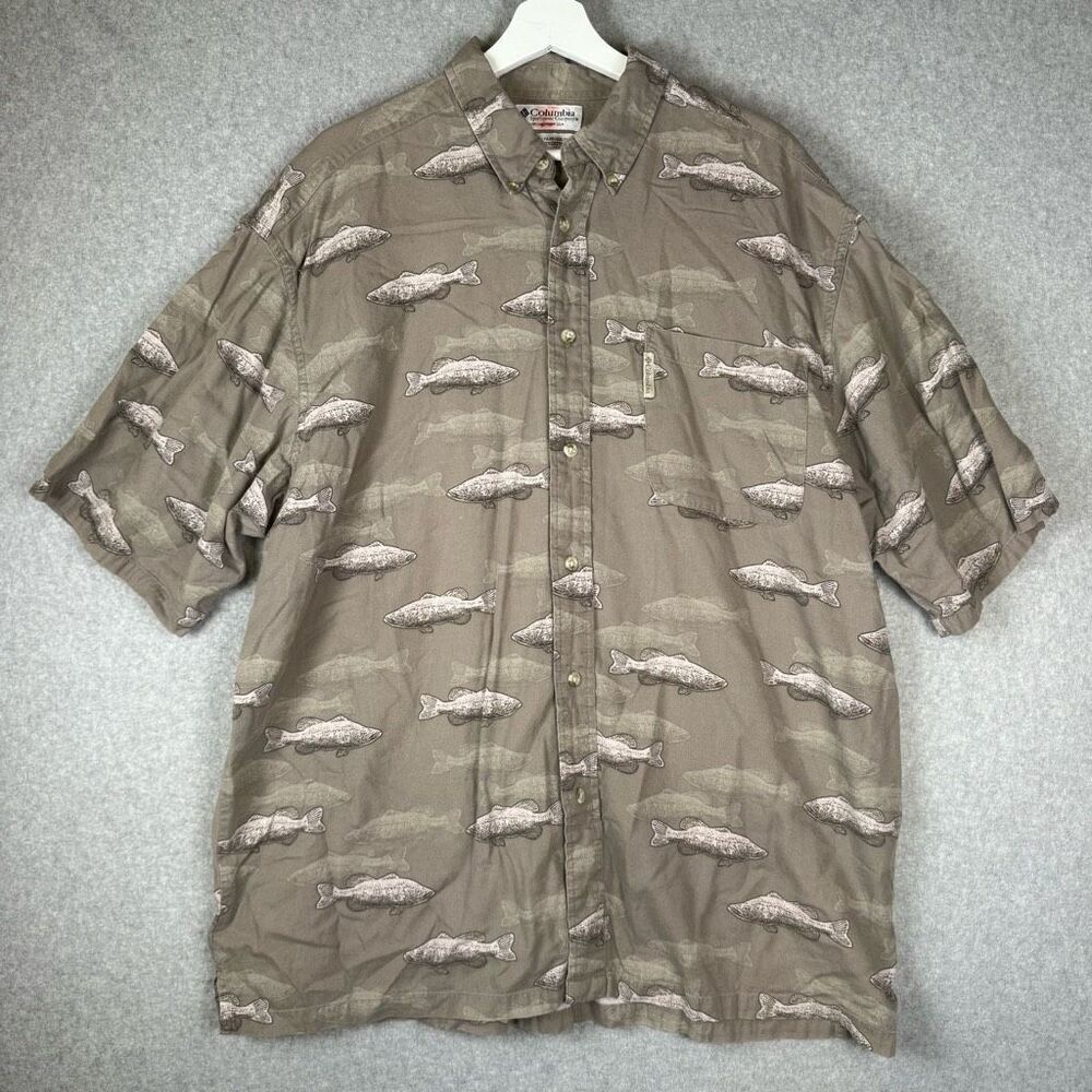 Columbia Mens Size XL Button Front Shirt Tan Brown Fish Print Short Sleeves